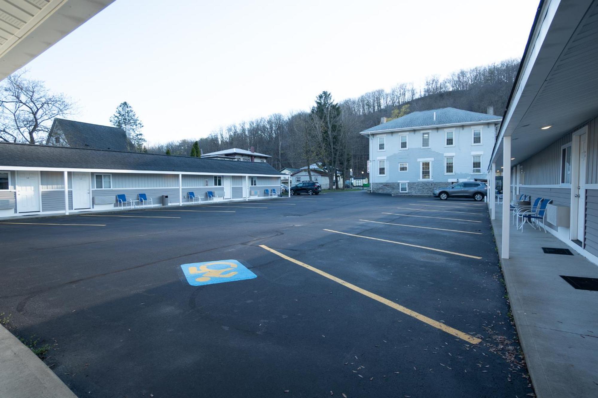 واتكينس غلين Watkins Motel المظهر الخارجي الصورة